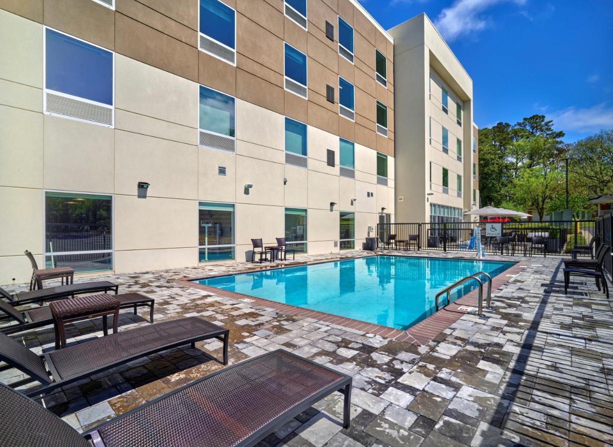 Holiday Inn Express - Huntsville Space Center By Ihg Exterior foto